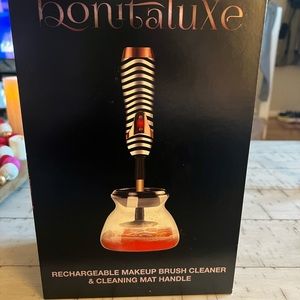 BONALUXE BRUSH Cleaning Kit! Used once, in like new condition